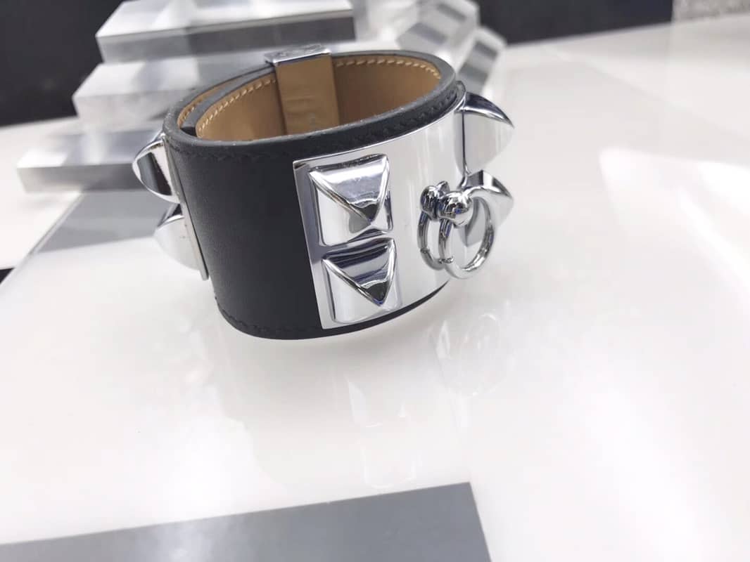 H**me5 Bracelet First Copy