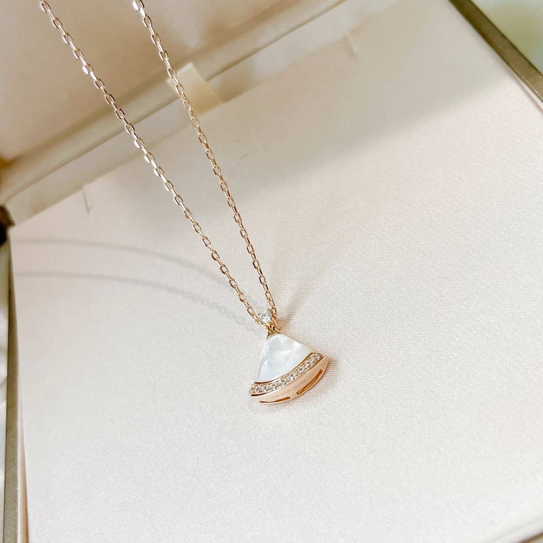 Top Quality Bv1g*ai Necklace