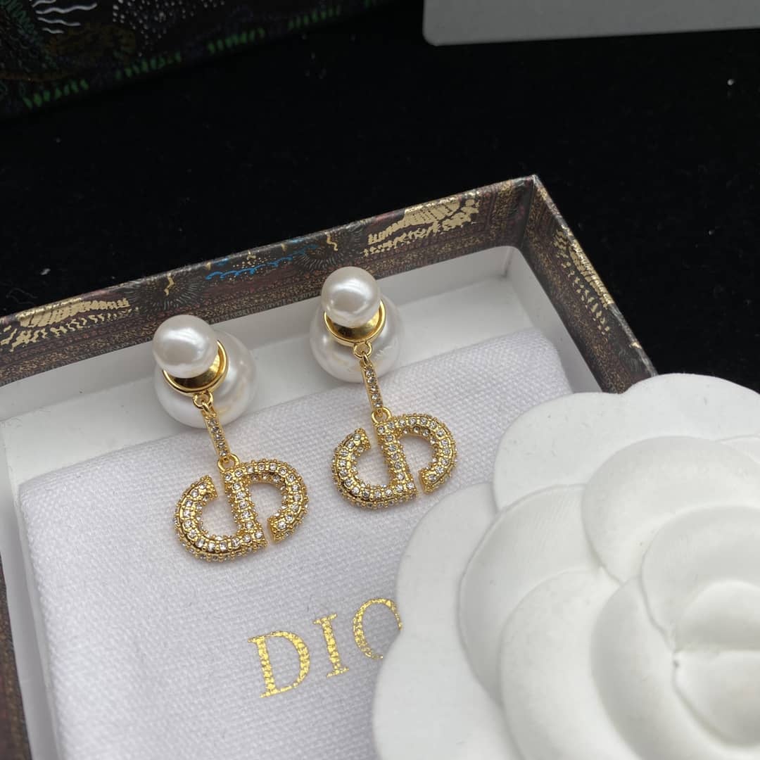 Chr1st1an D10r Earring First Copy