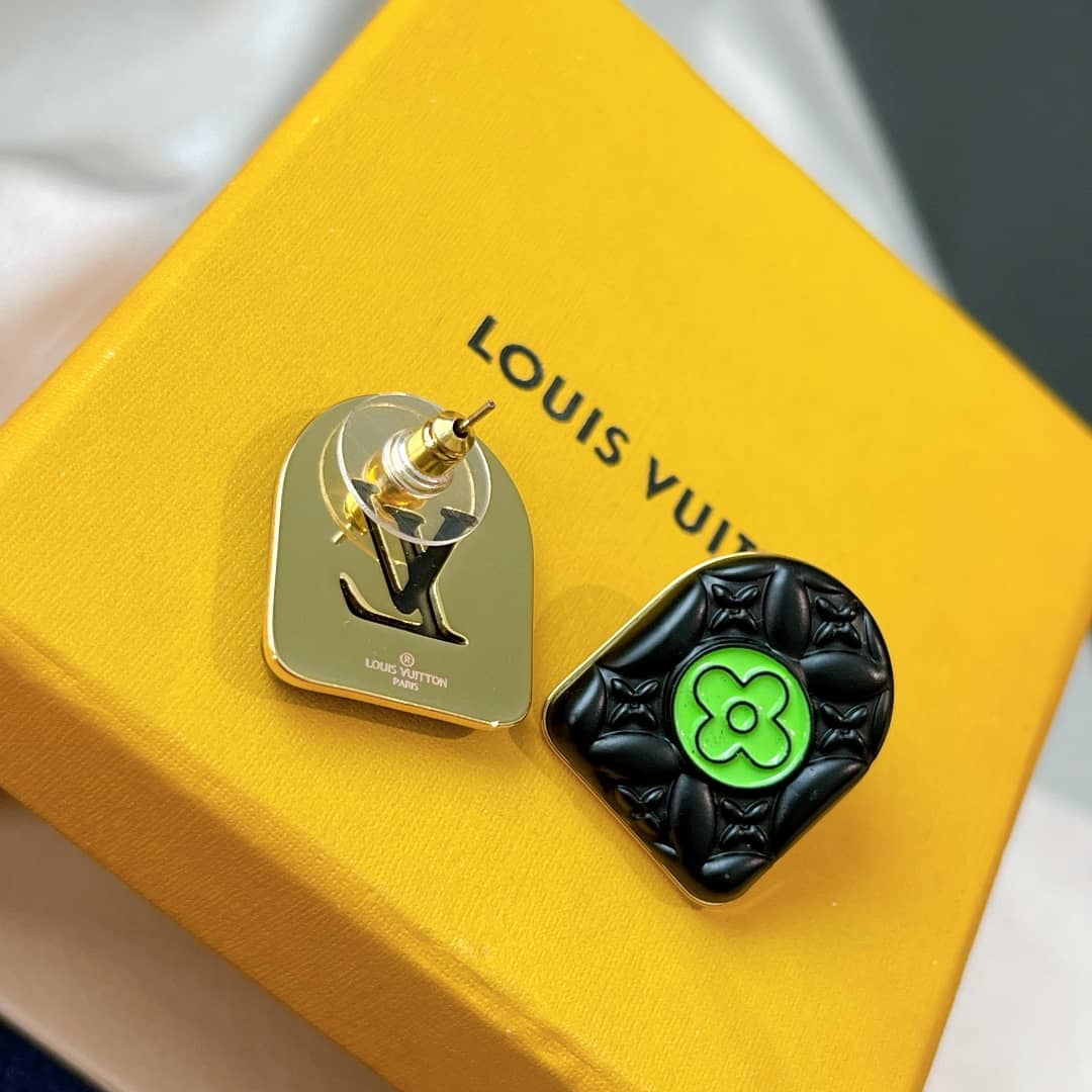 Fake L0vis Vvtt0n Logo Earring