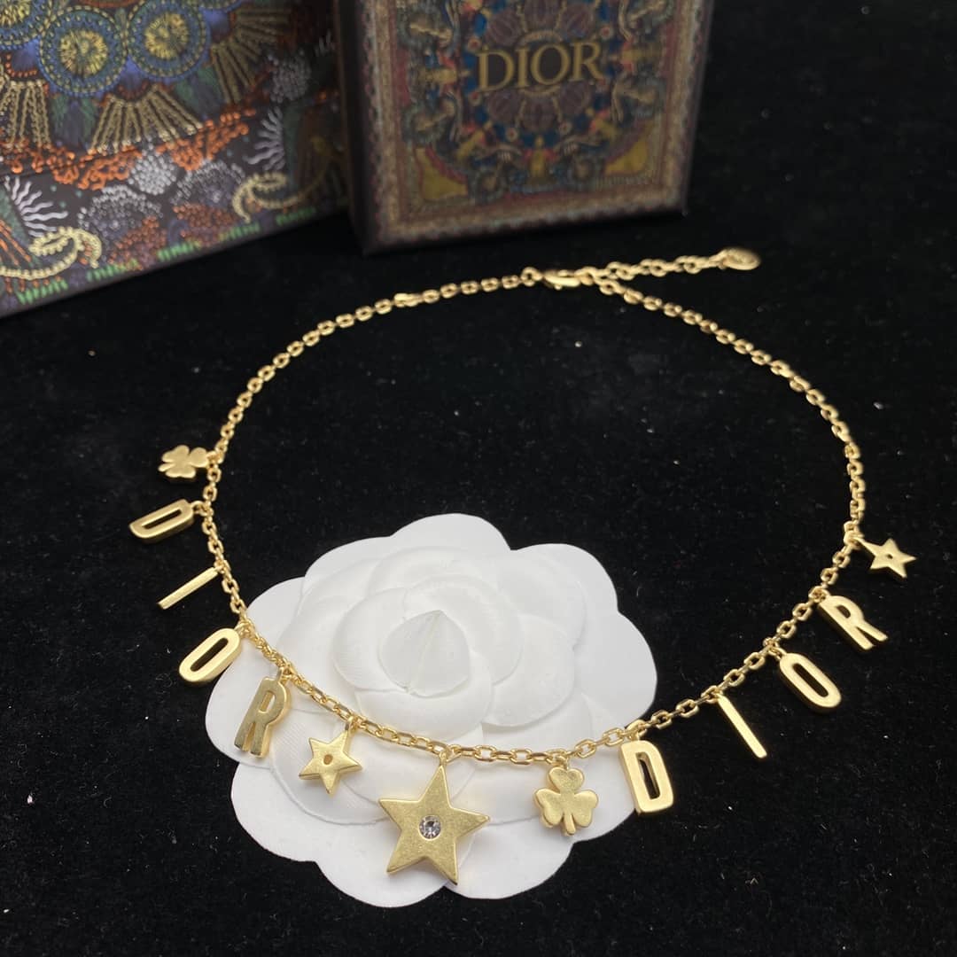 Luxury Chr1st1an D10r Classic AAA+ Necklace