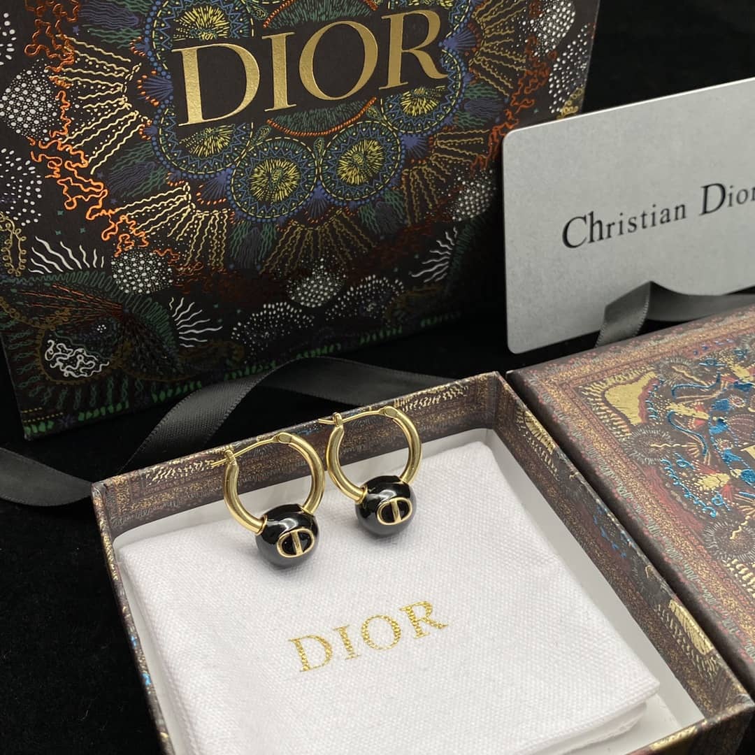 Wholesale Chr1st1an D10r AAA+ Earring