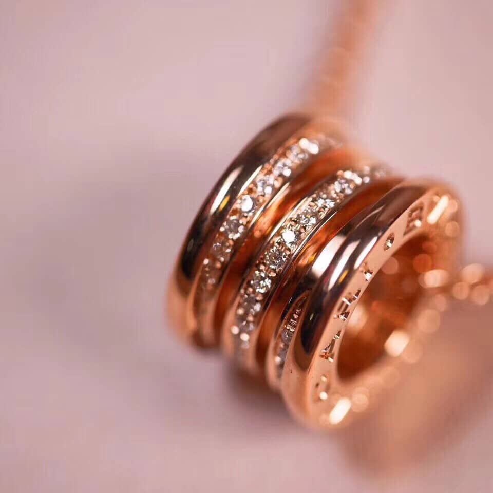 7 Star Bv1g*ai Necklace