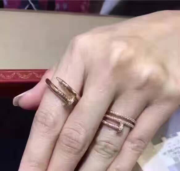 Knockoff Ca*t1er Dupe Ring