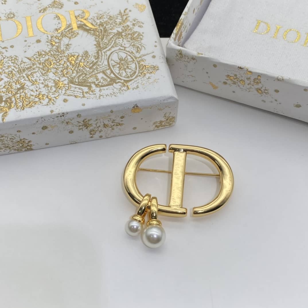 Replica Chr1st1an D10r Brooch