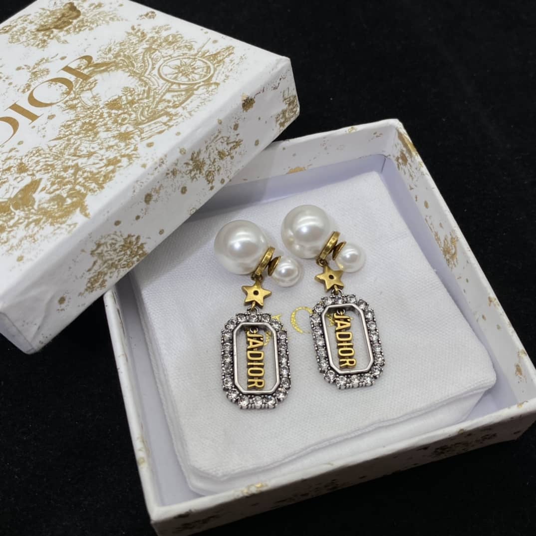 Designer Chr1st1an D10r Classic Earring