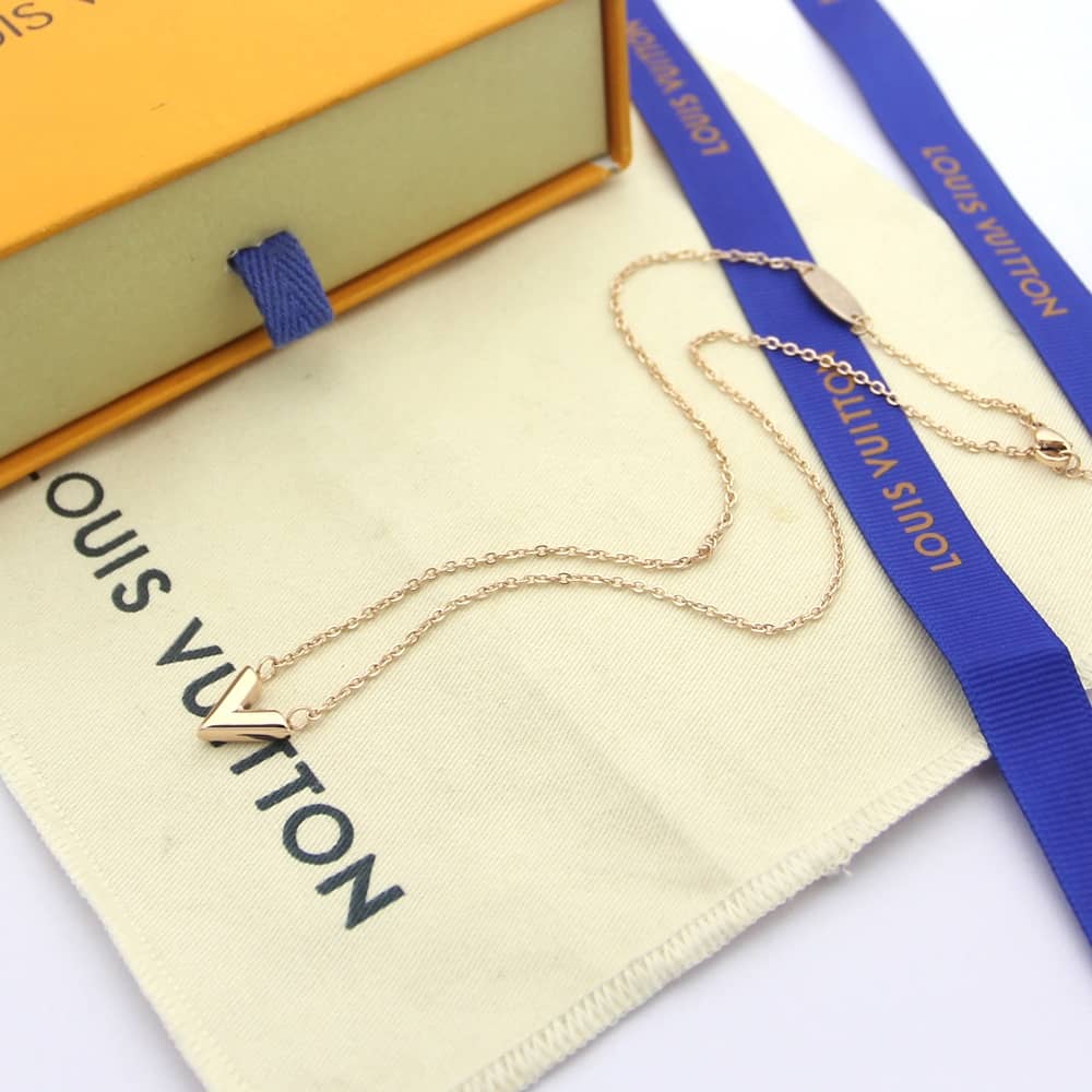 7 Star L0vis Vvtt0n Necklace