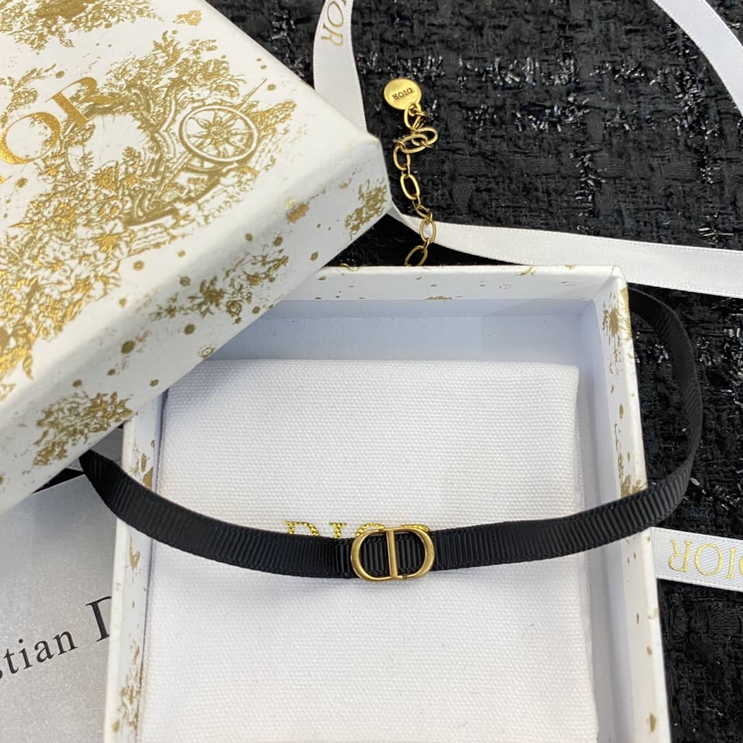 Chr1st1an D10r Necklace First Copy