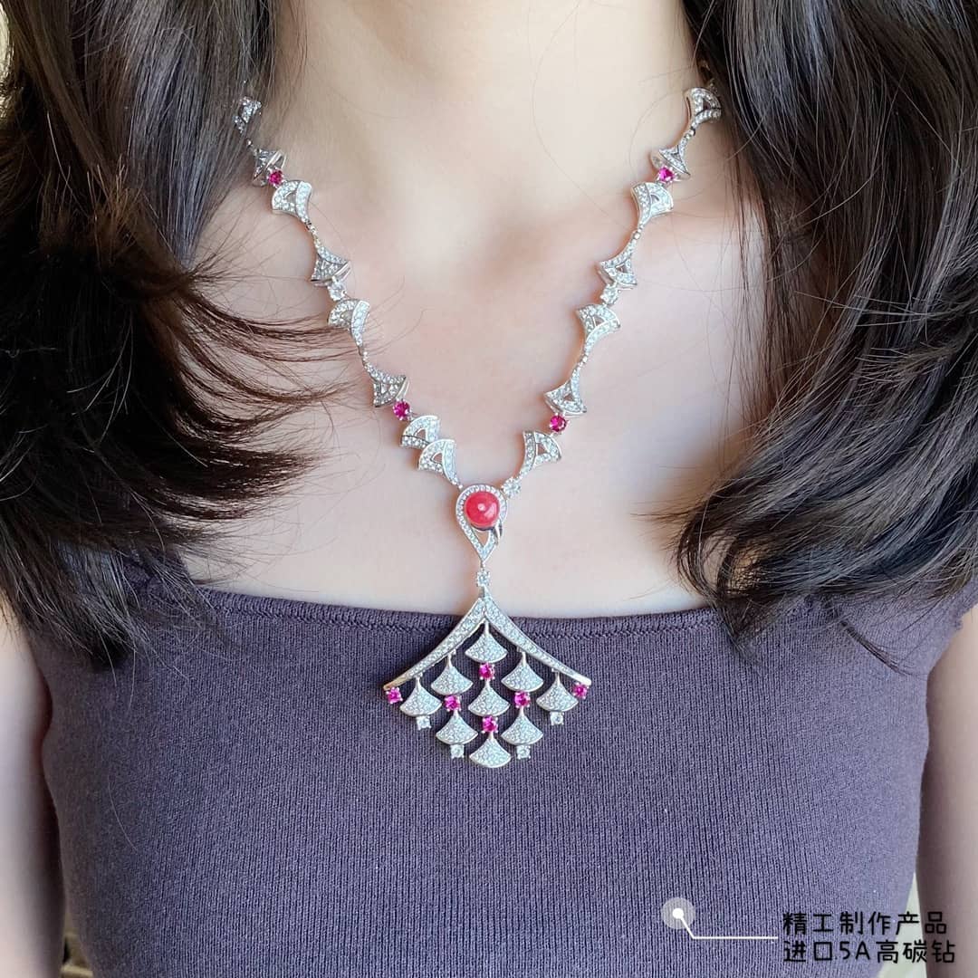 Bv1g*ai Necklace Copy