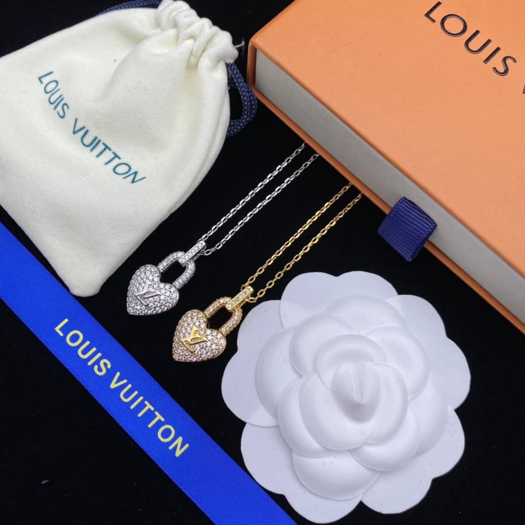 Knockoff L0vis Vvtt0n Logo Necklace