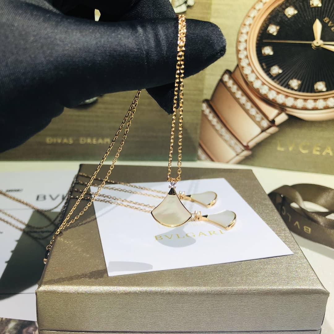 Top Quality Bv1g*ai Necklace