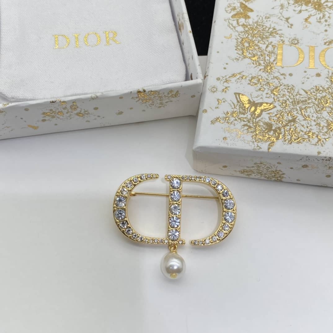 High Quality Chr1st1an D10r Brooch