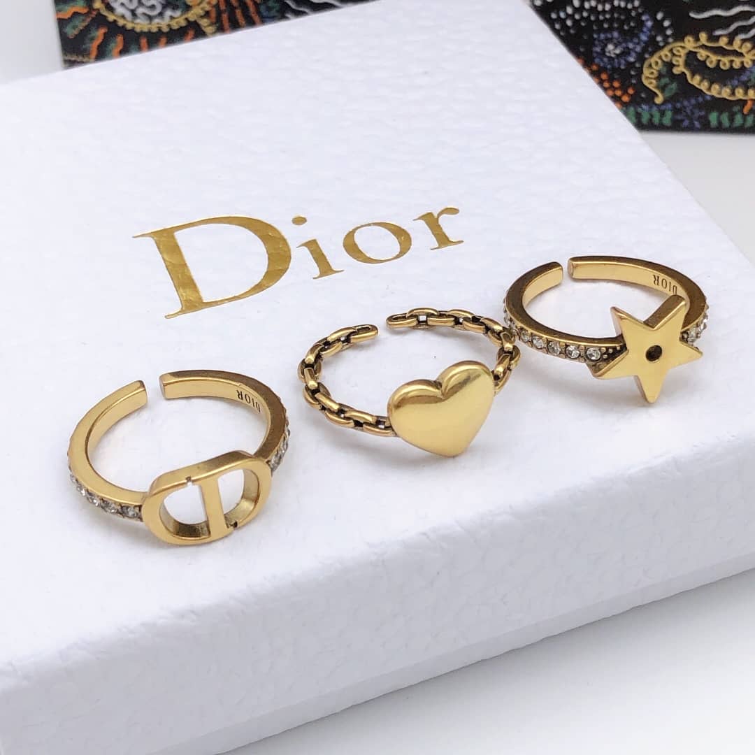 Designer Chr1st1an D10r Classic Ring