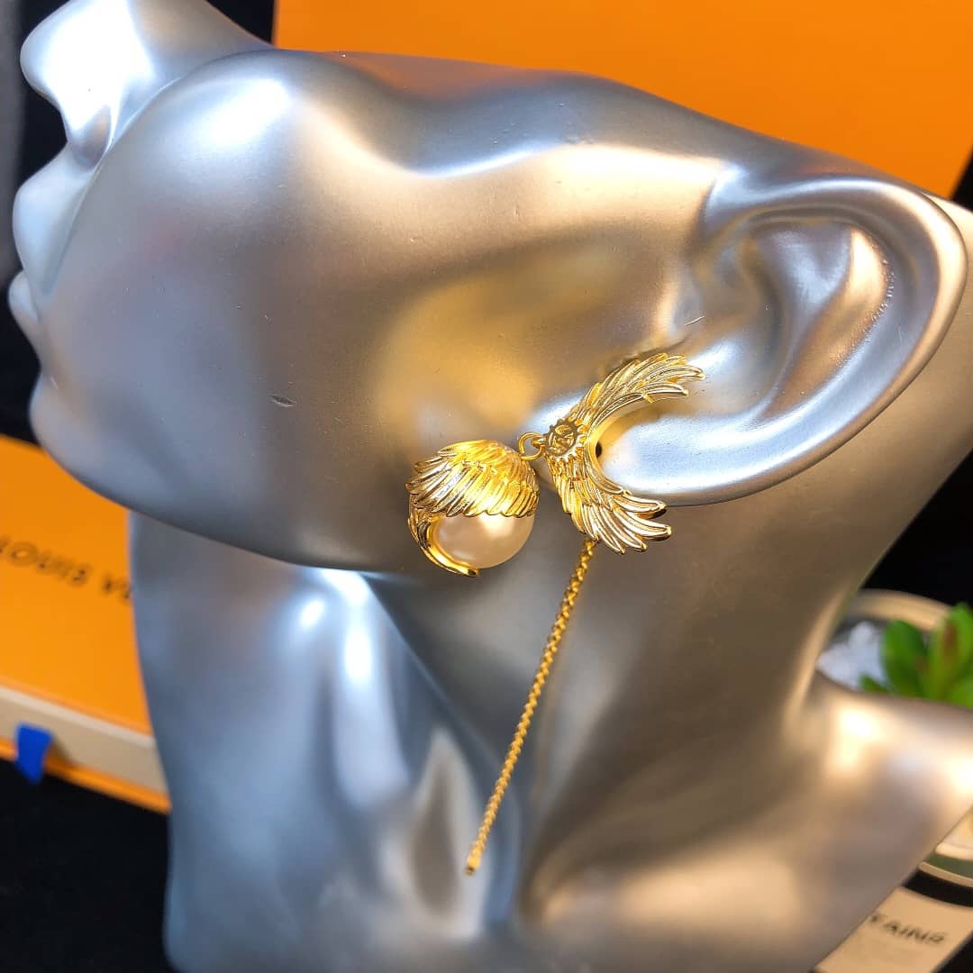 Wholesale L0vis Vvtt0n AAA+ Earring