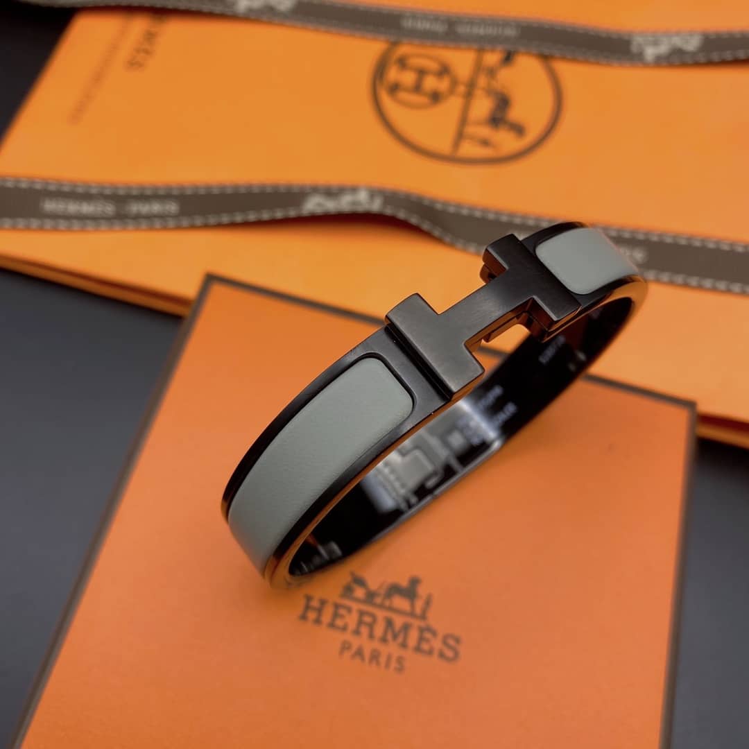 Fake H**me5 Logo Bracelet