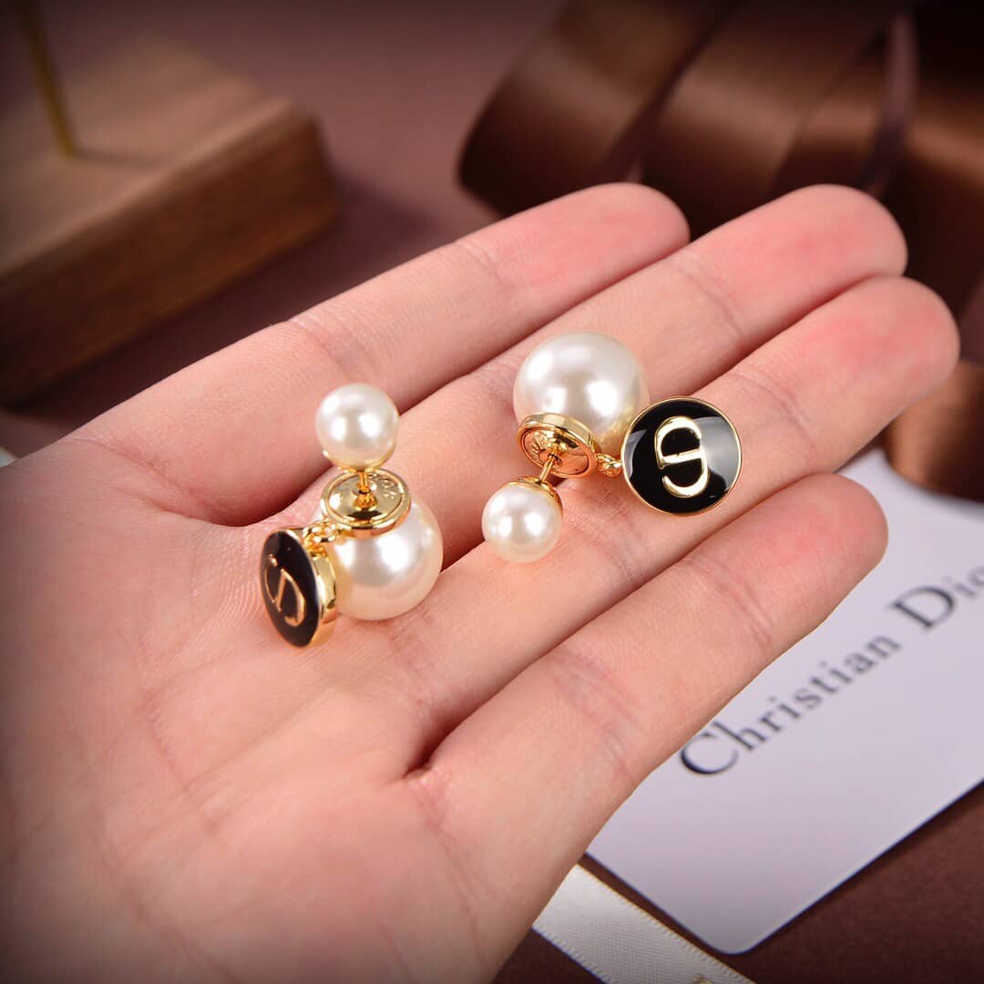 Chr1st1an D10r Earring Copy