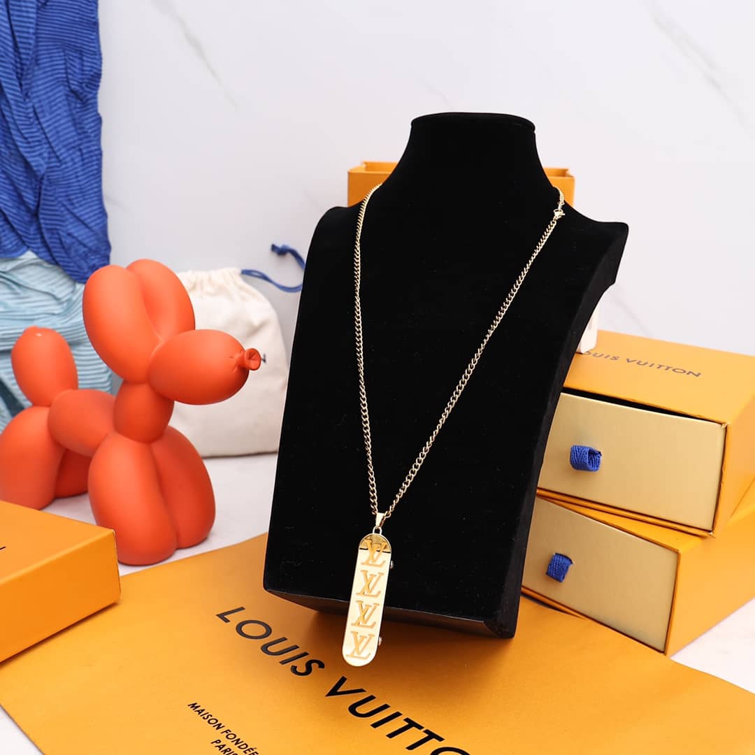 Top Quality L0vis Vvtt0n Necklace