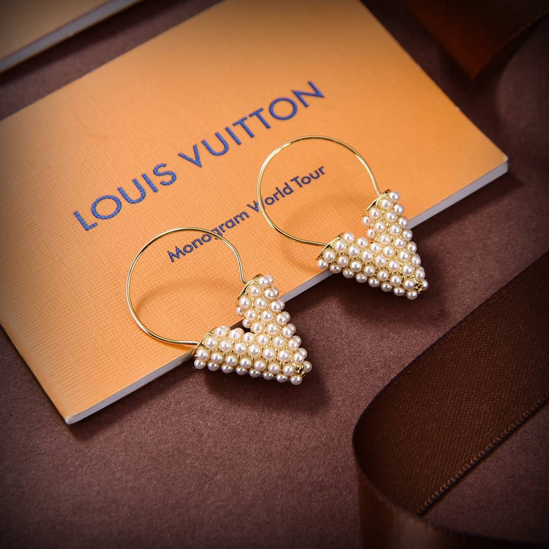 Luxury L0vis Vvtt0n Classic AAA+ Earring