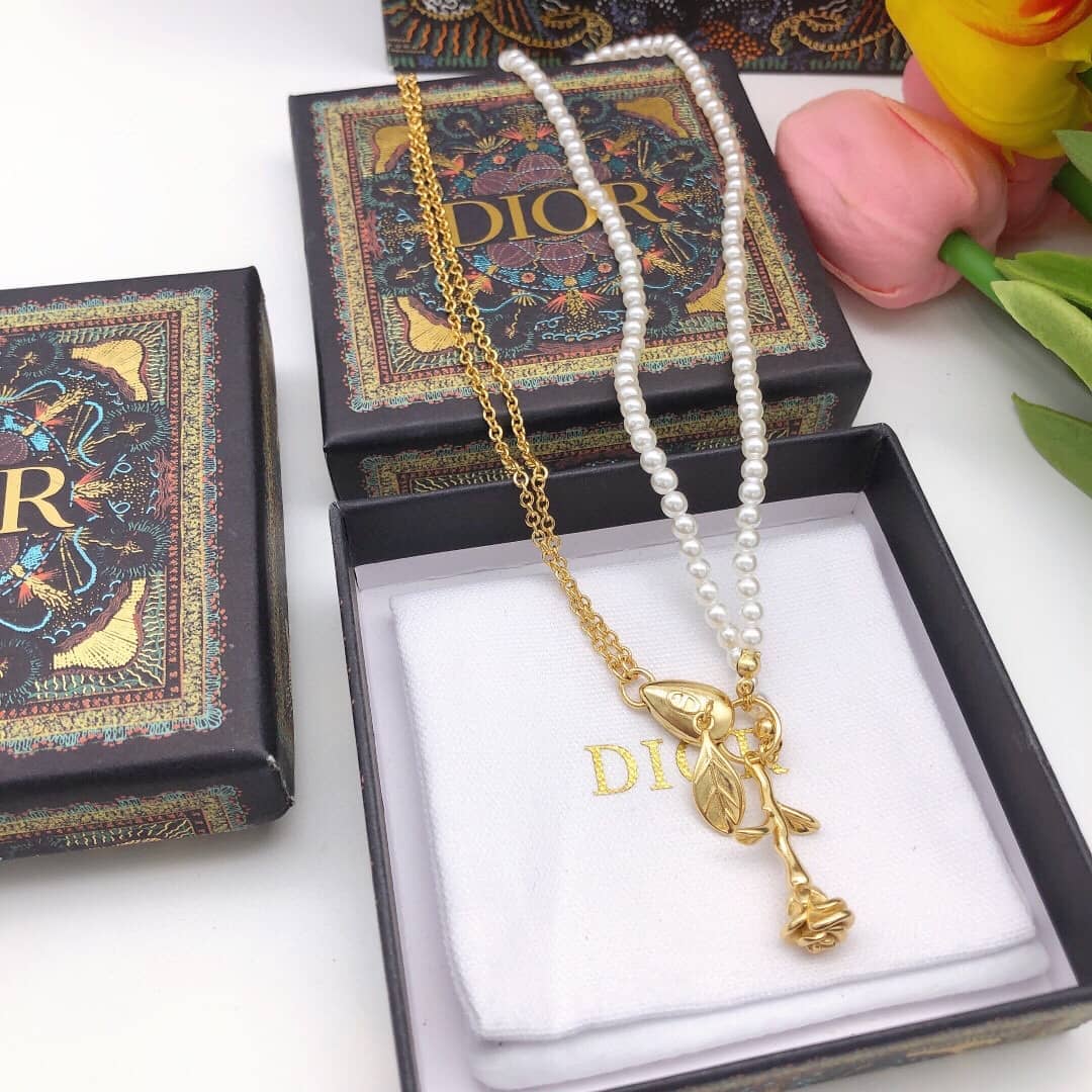 Knockoff Chr1st1an D10r Logo Necklace