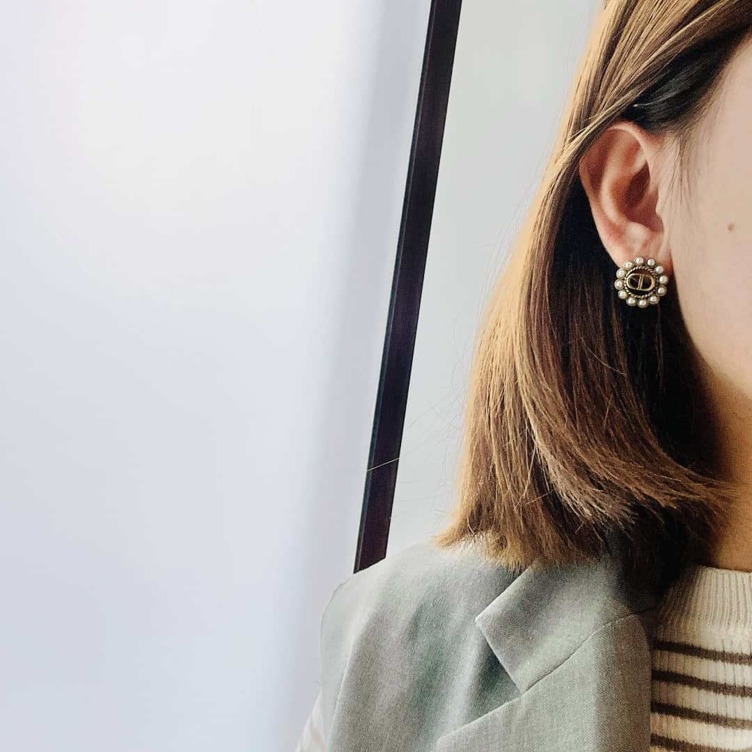 Wholesale Chr1st1an D10r Logo Earring