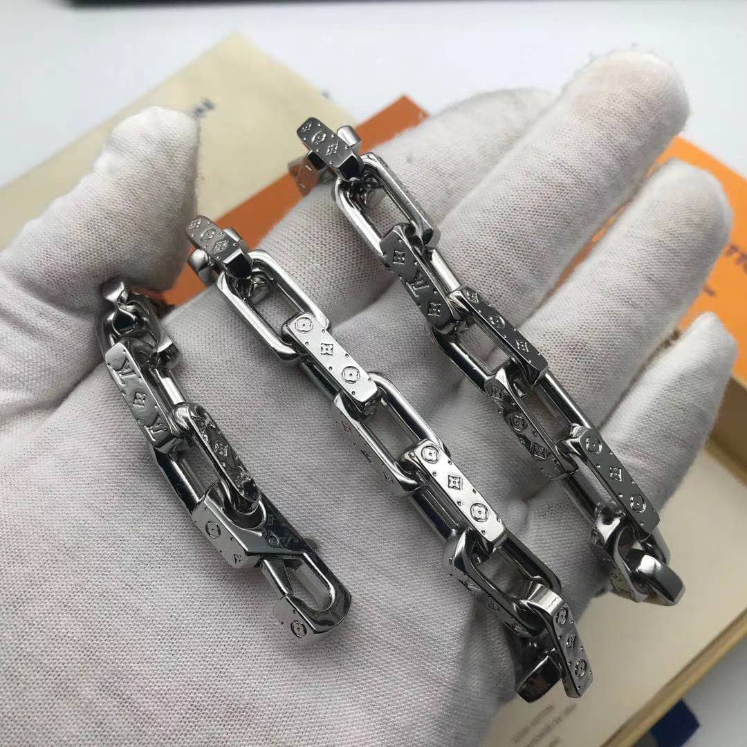 Designer L0vis Vvtt0n Classic Necklace