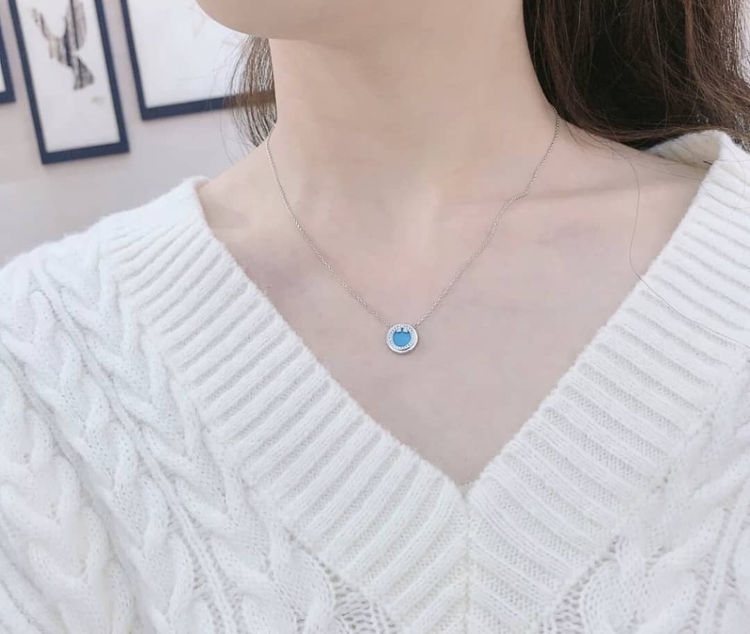 T*f*ny Necklace For Sale