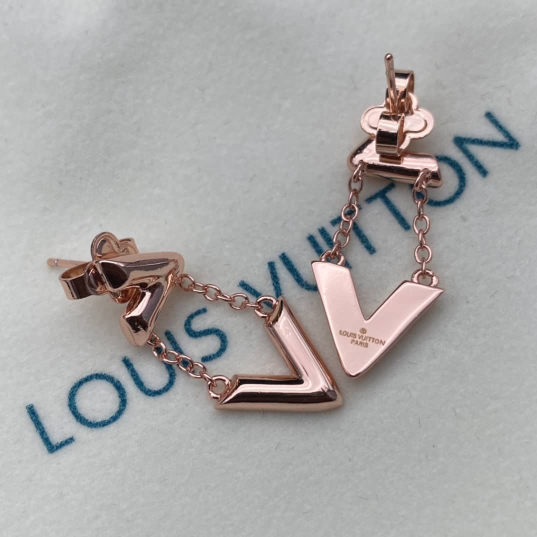 High Quality L0vis Vvtt0n Earring
