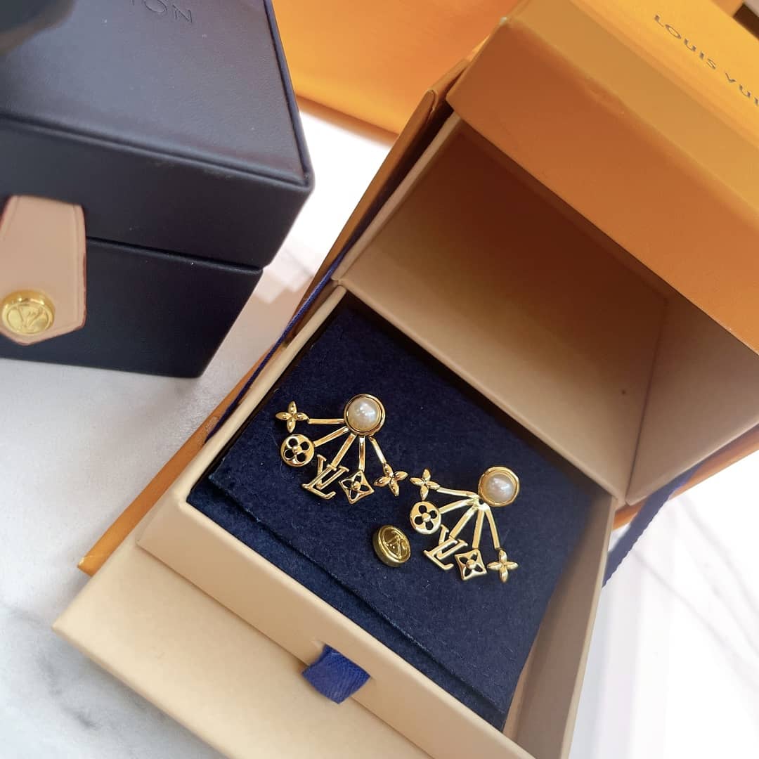 7 Star L0vis Vvtt0n Earring