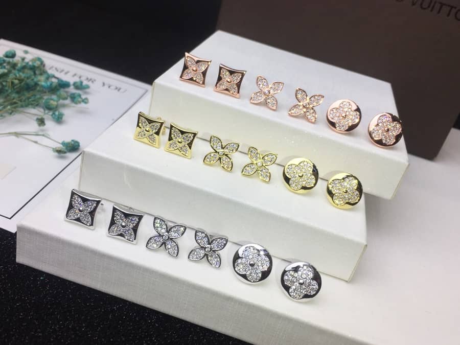 L0vis Vvtt0n Earring For Sale