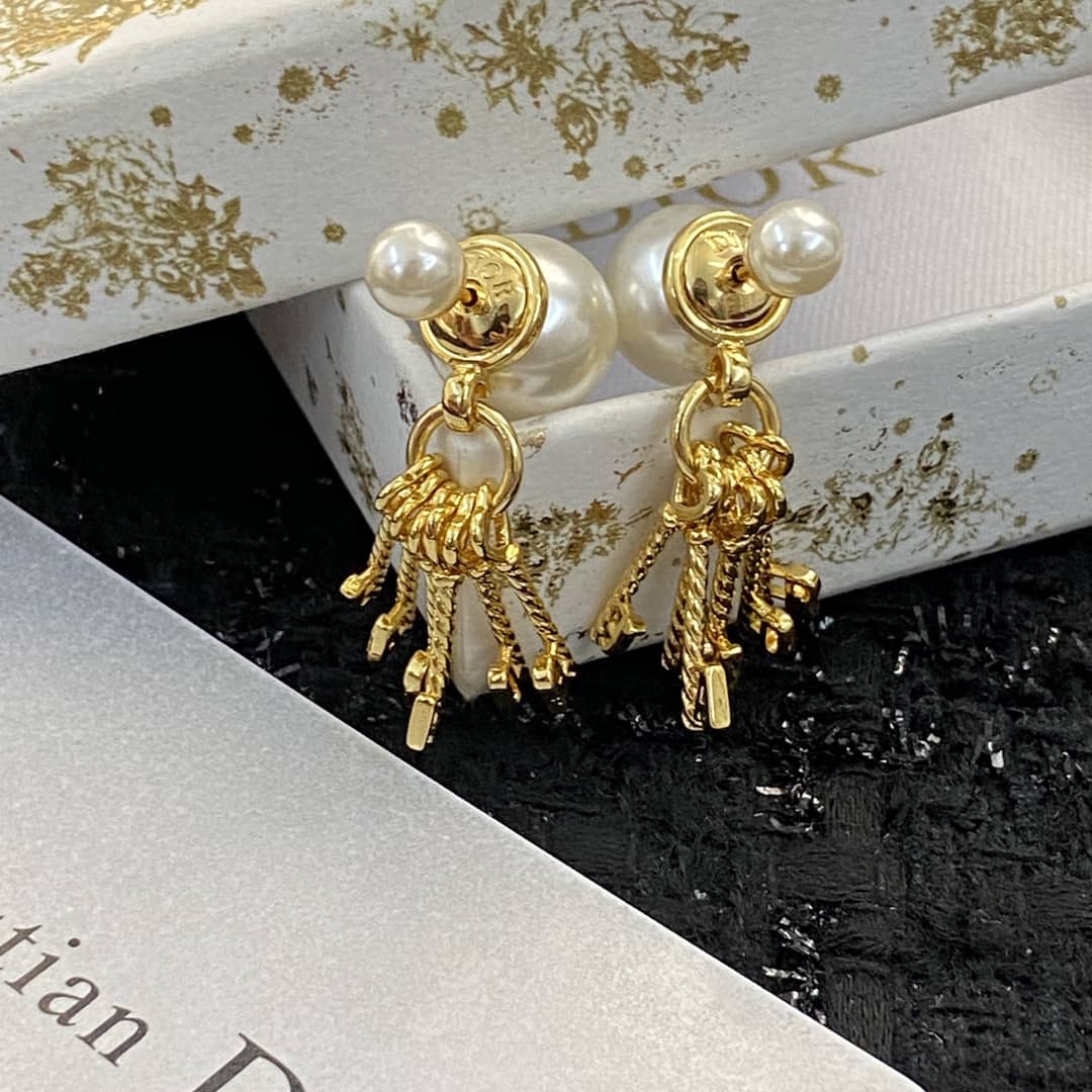 Replica Chr1st1an D10r Earring