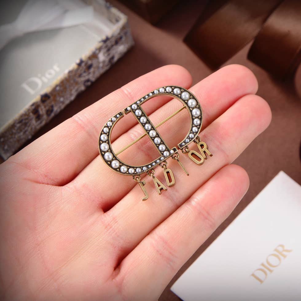 Wholesale Chr1st1an D10r AAA+ Brooch