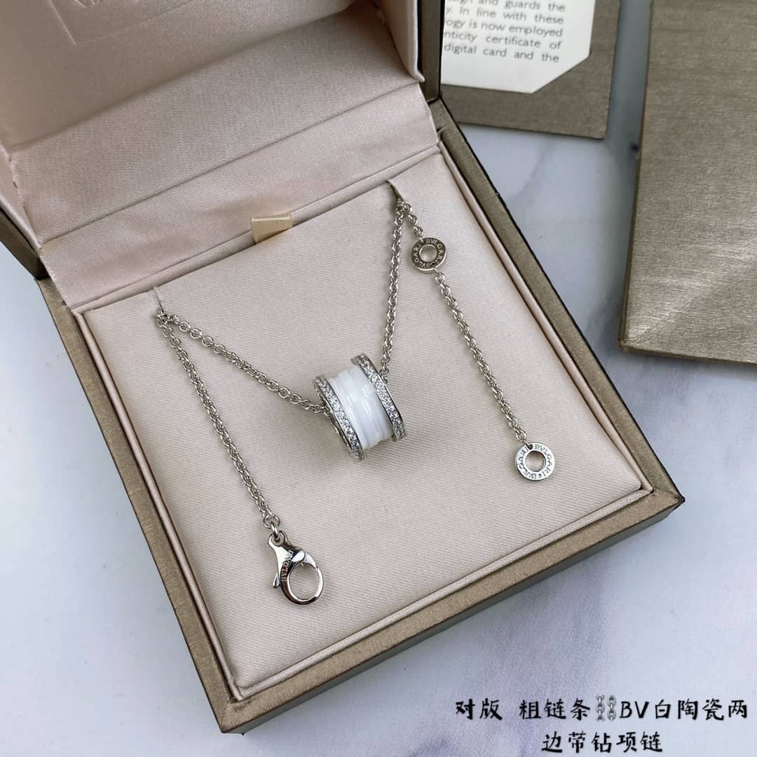 7 Star Bv1g*ai Necklace