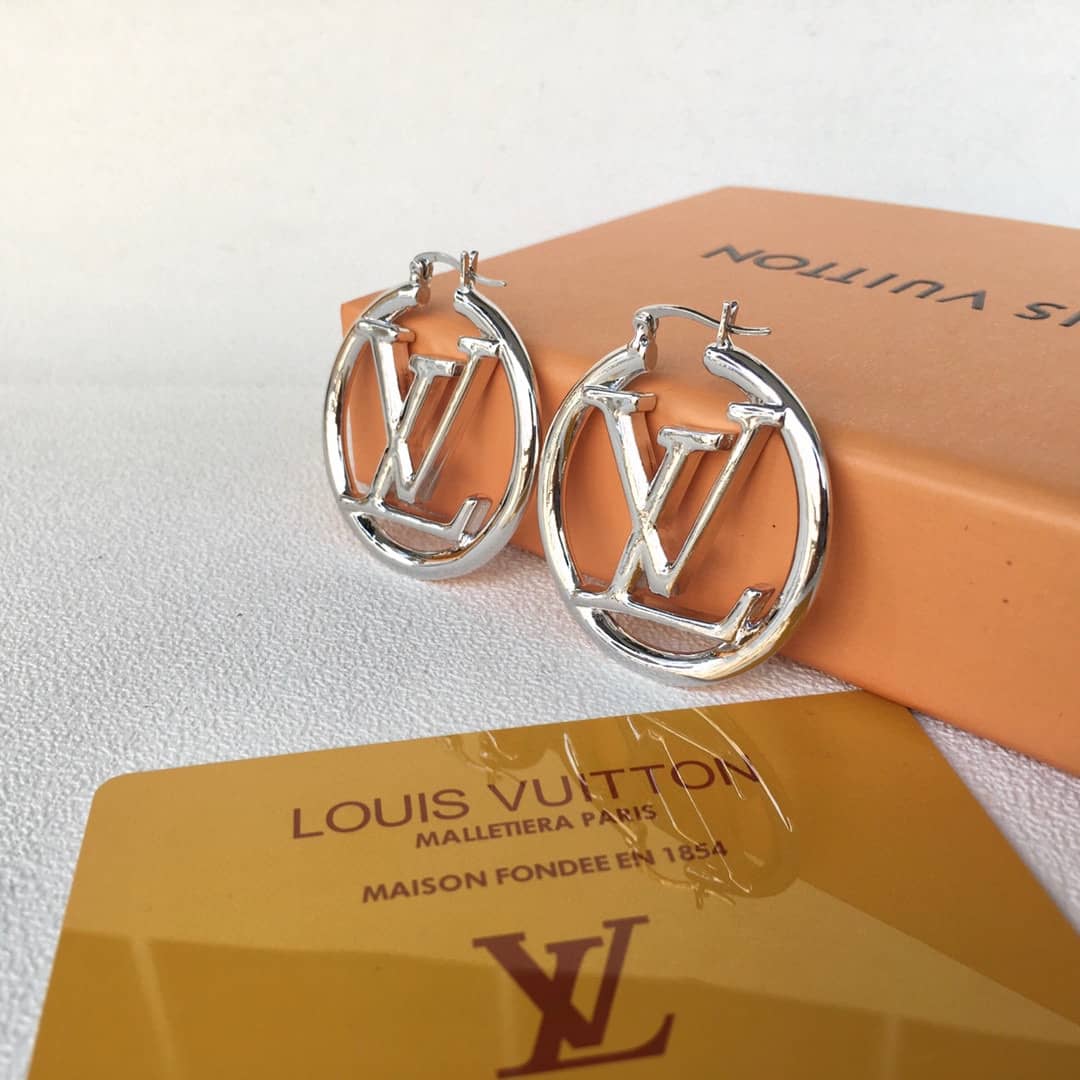 L0vis Vvtt0n Earring For Sale
