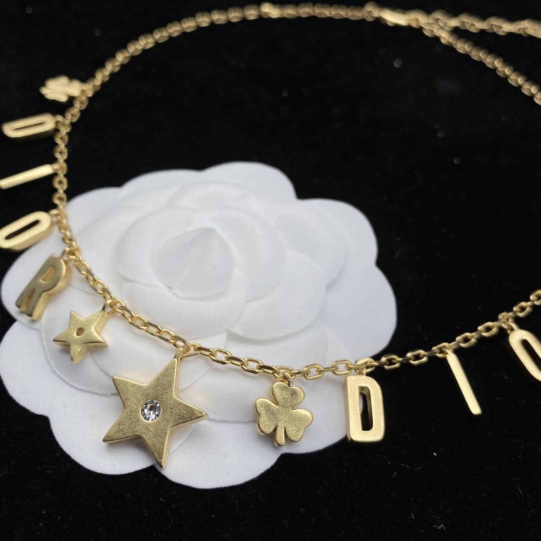 Luxury Chr1st1an D10r Classic AAA+ Necklace