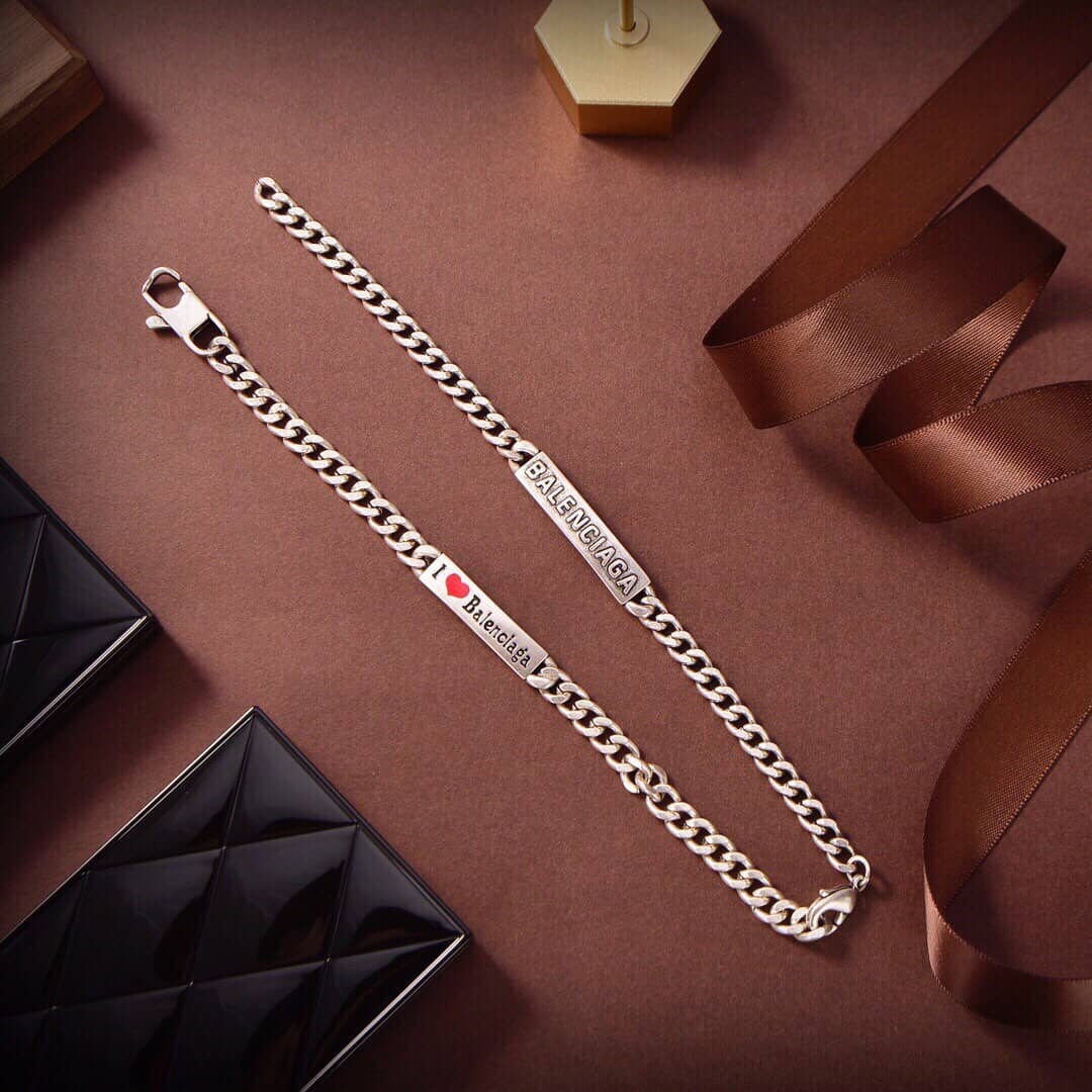 Wholesale Ba1en*iaga Logo Necklace