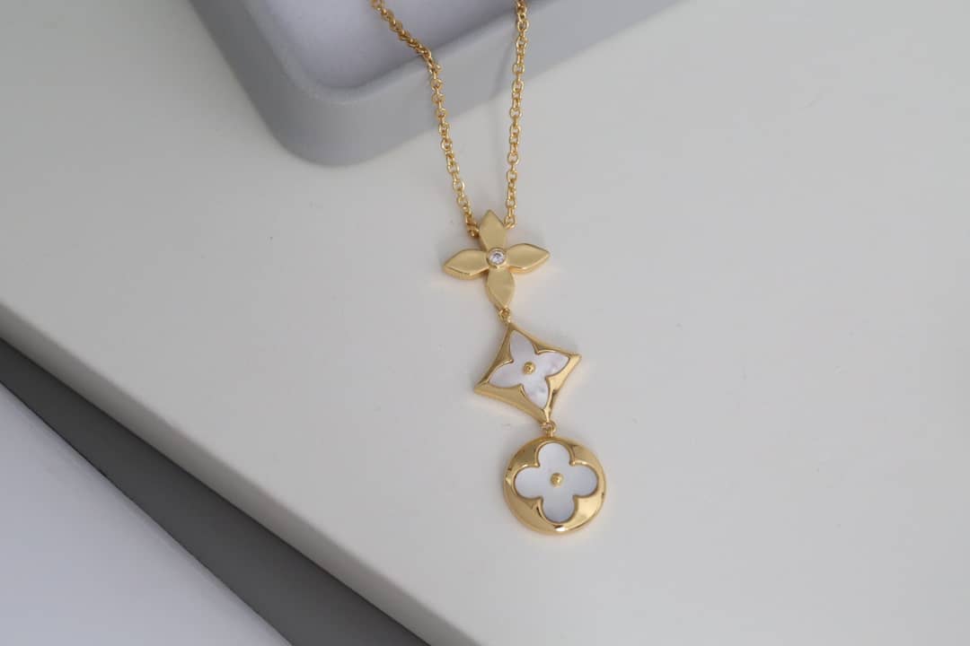 High Quality L0vis Vvtt0n Necklace