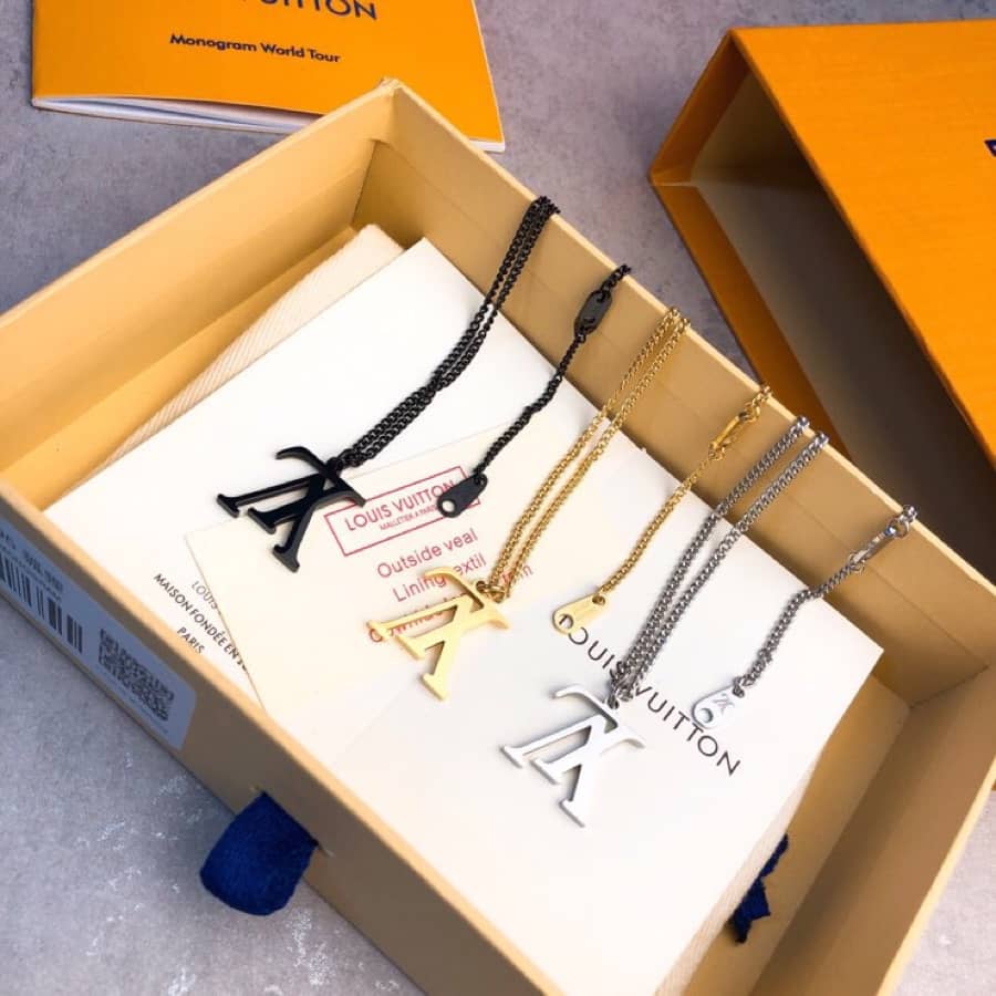 L0vis Vvtt0n Necklace First Copy