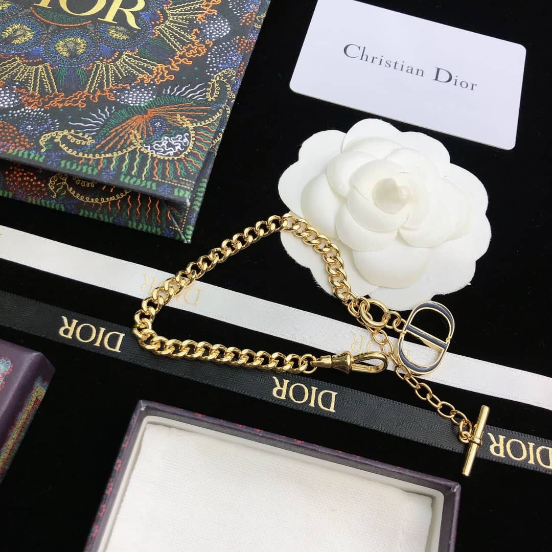 Chr1st1an D10r Bracelet First Copy