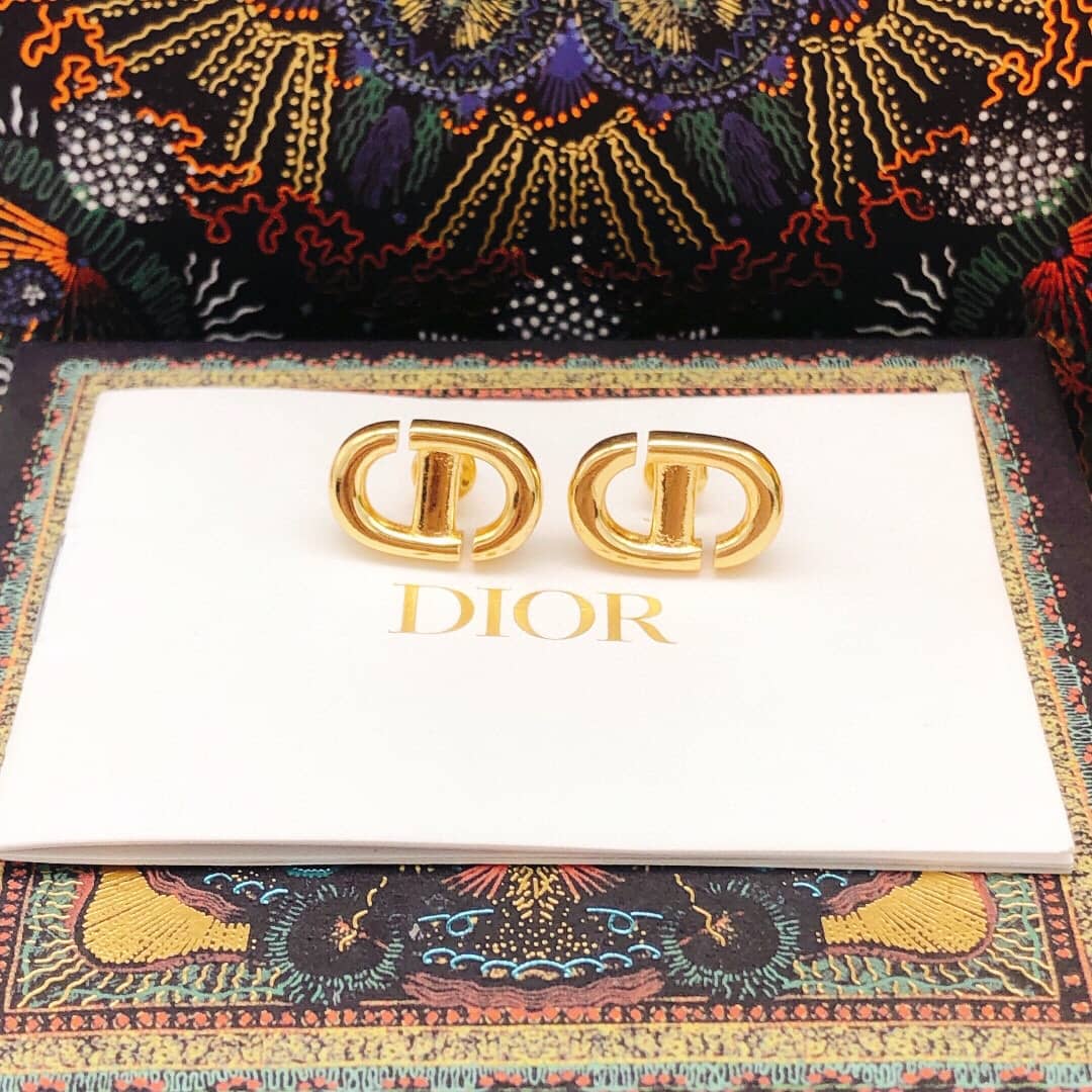 Knockoff Chr1st1an D10r Logo Earring