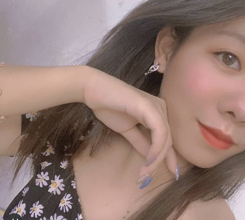 Best H**me5 Classic Earring