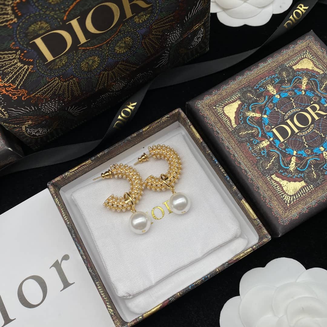 Chr1st1an D10r Earring First Copy