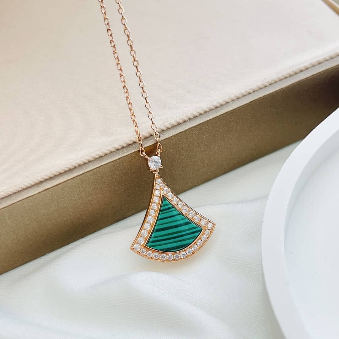 Designer Bv1g*ai Classic Necklace