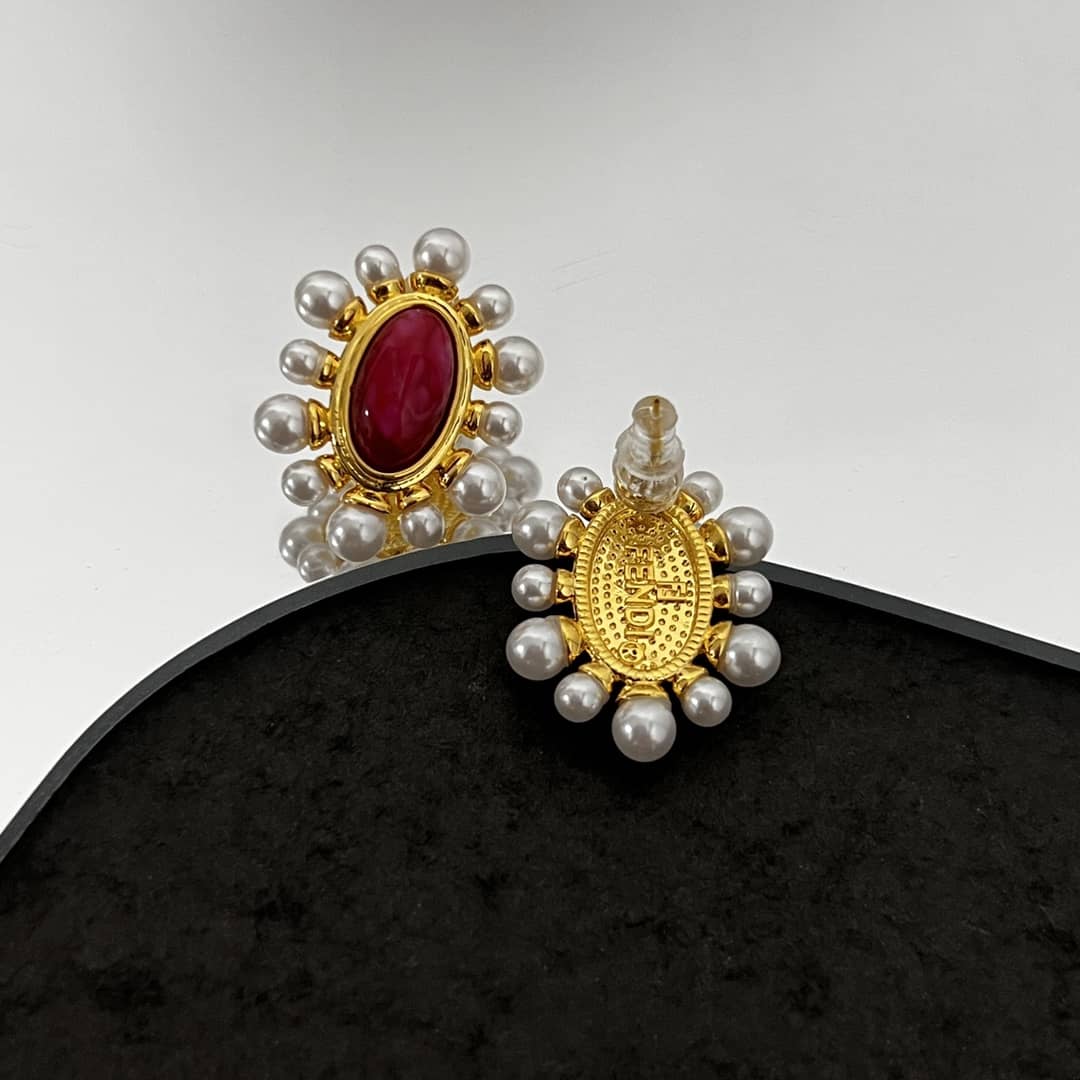 Top Quality F**di Earring