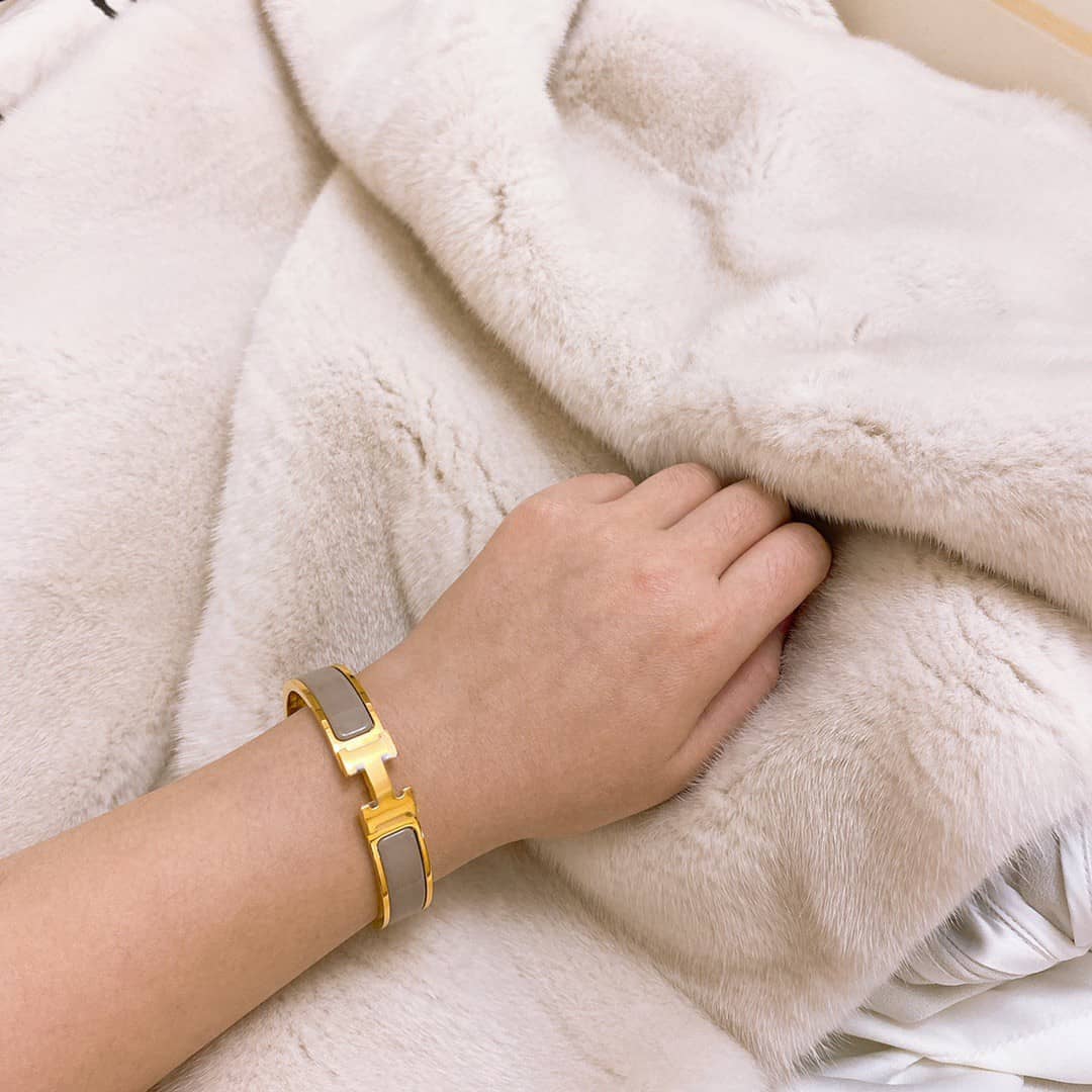 H**me5 Bracelet For Sale