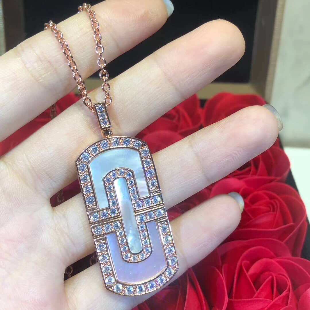 Bv1g*ai Necklace For Sale