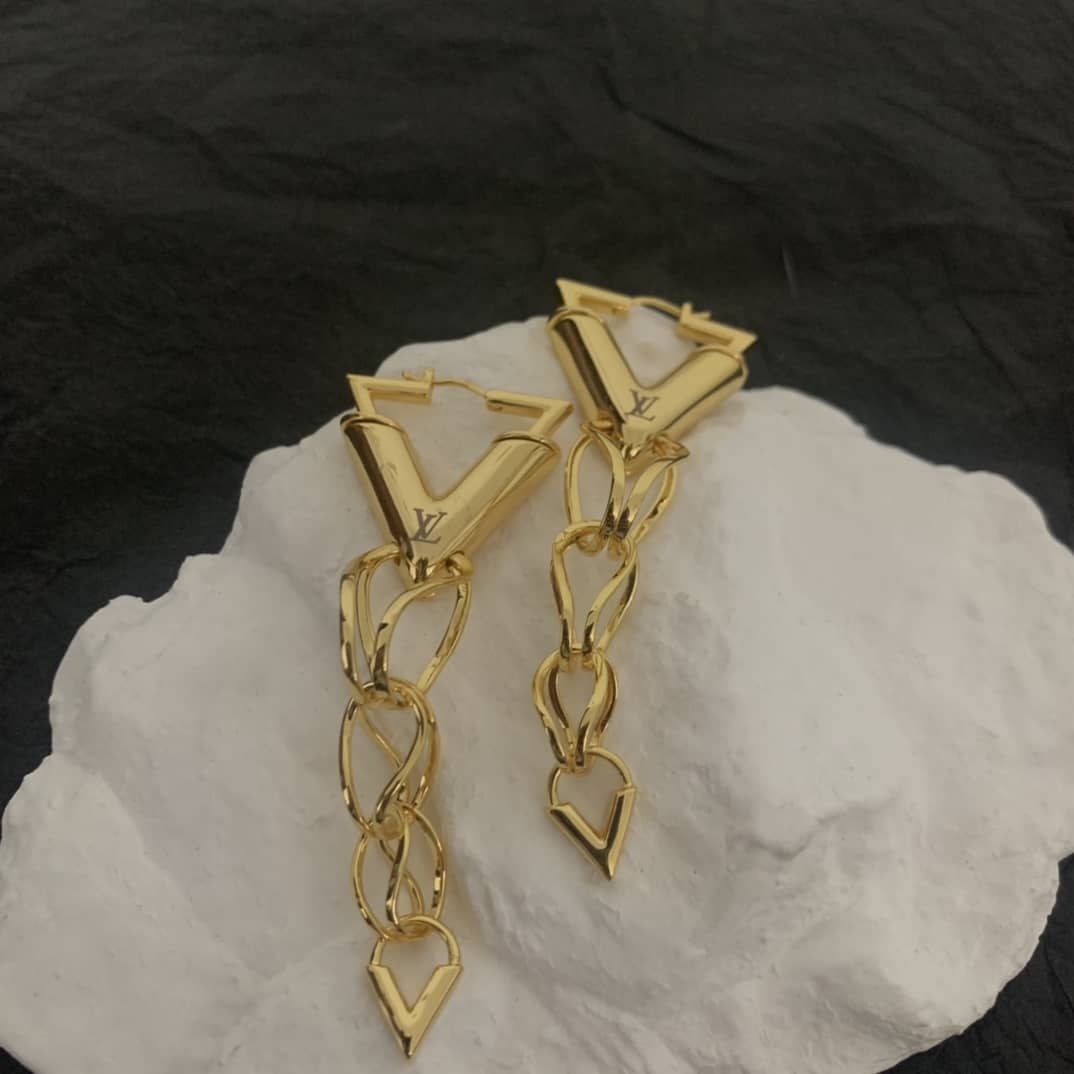 L0vis Vvtt0n Earring For Sale