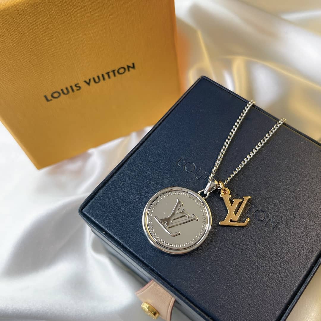 Luxury L0vis Vvtt0n Classic AAA+ Necklace