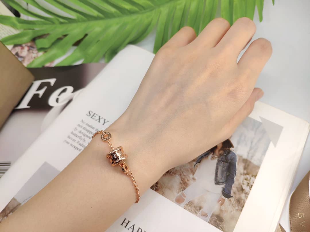 7 Star Bv1g*ai Bracelet