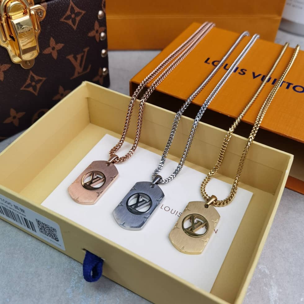 Wholesale L0vis Vvtt0n AAA+ Necklace