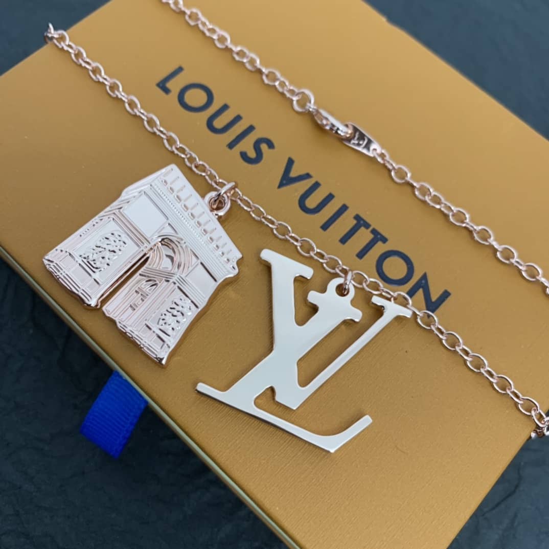 Wholesale L0vis Vvtt0n Logo Necklace
